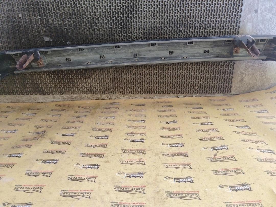 Бампер задний NYR24V Audi 100 undefined