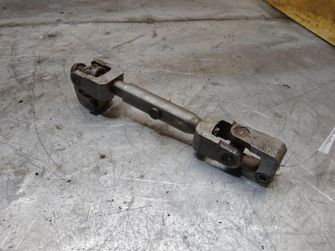 Рулевой карданчик 6WQOWM Volkswagen Passat