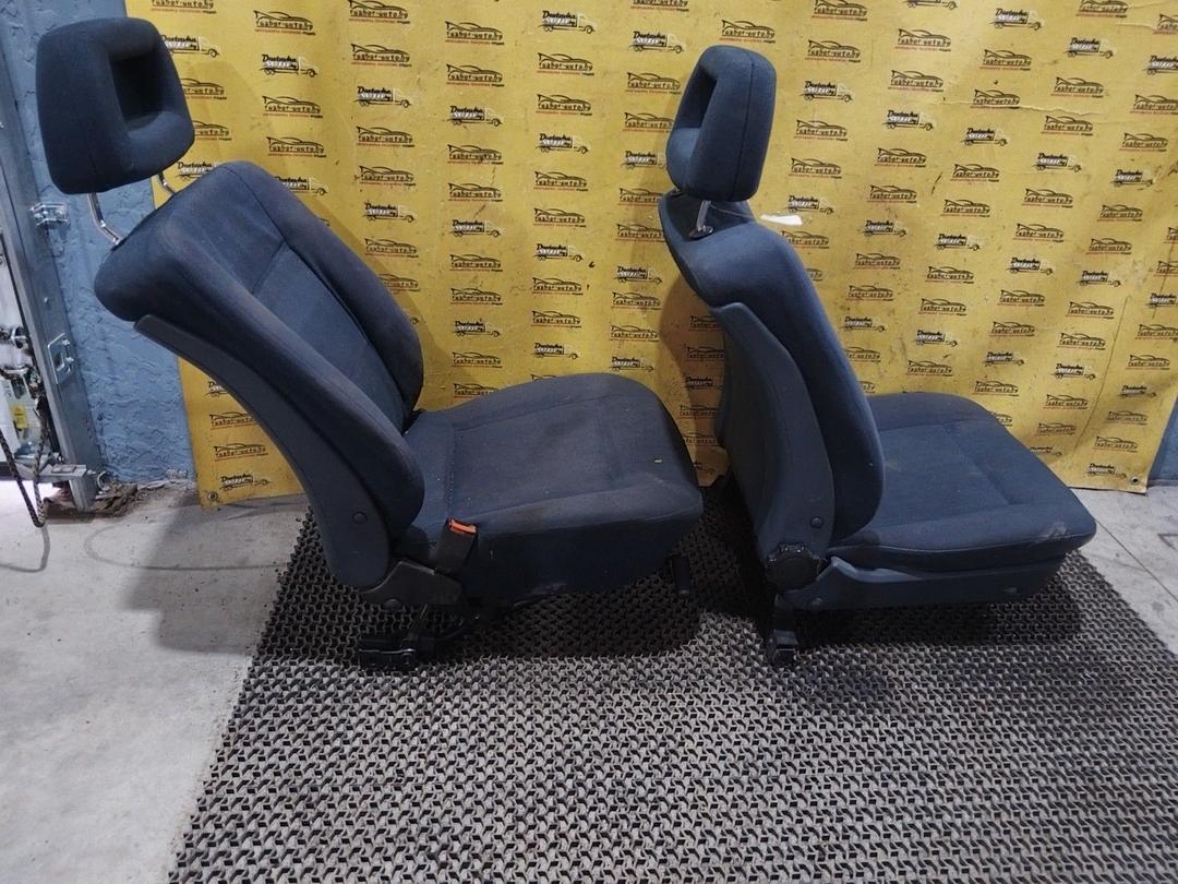 Сиденье переднее A4S1X5 Audi 100 купить с доставкой