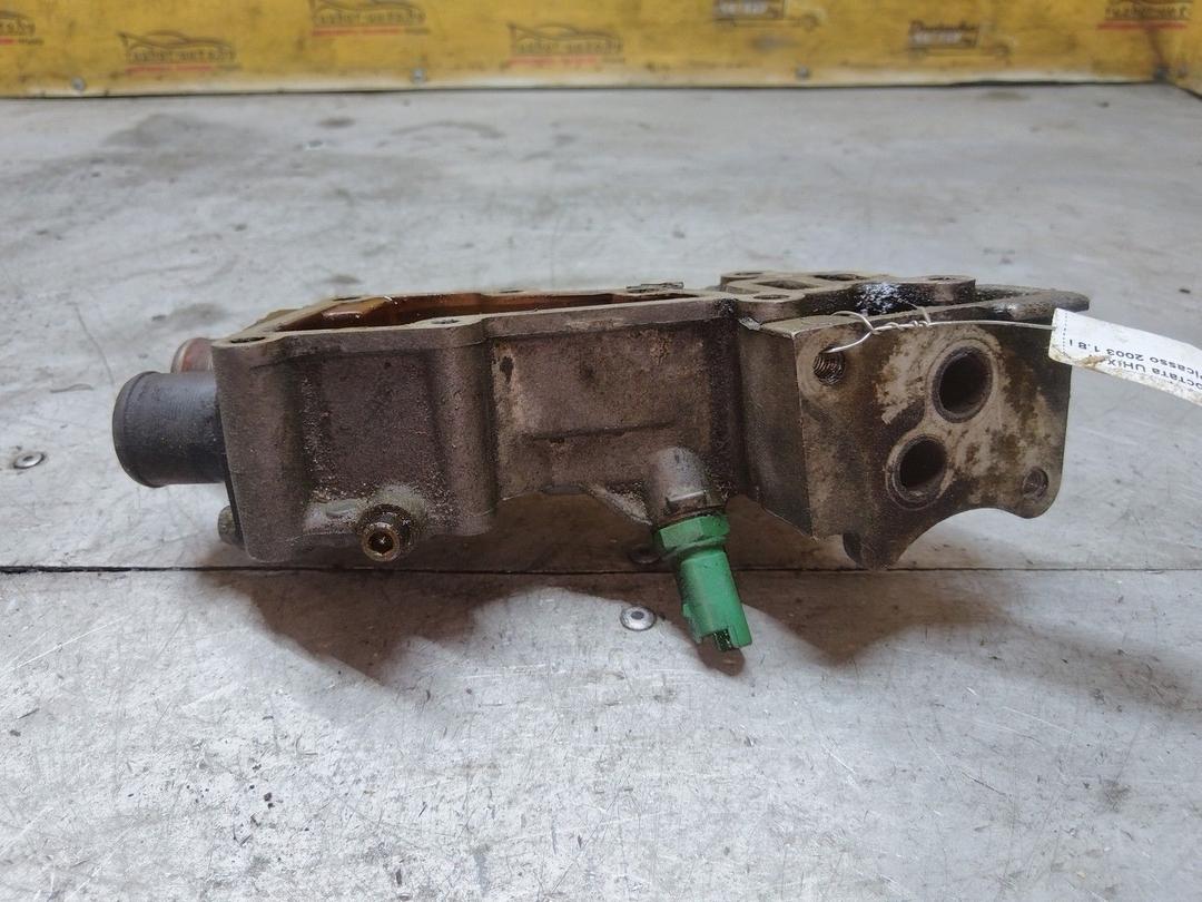 Корпус термостата UHIXA7 Citroen Xsara Picasso купить в магазине запчастей бу