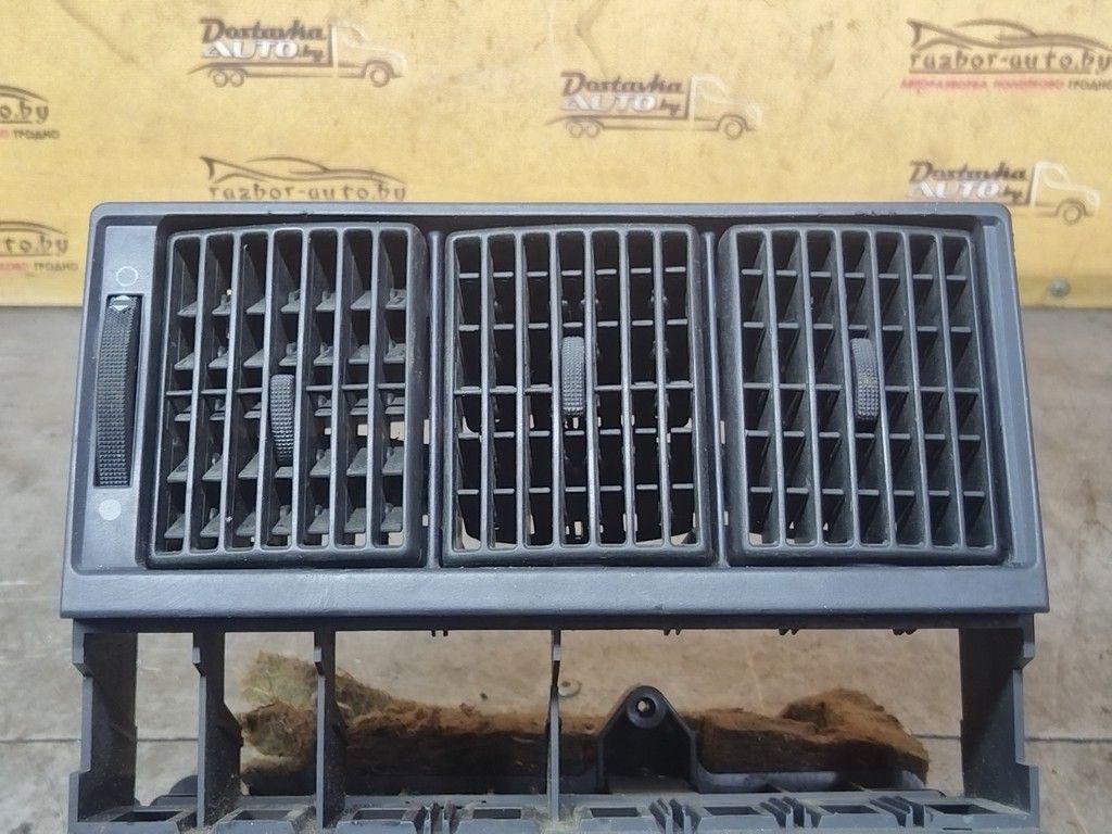 Рамка под магнитолу M1CBNN Audi 80 - Фото 2