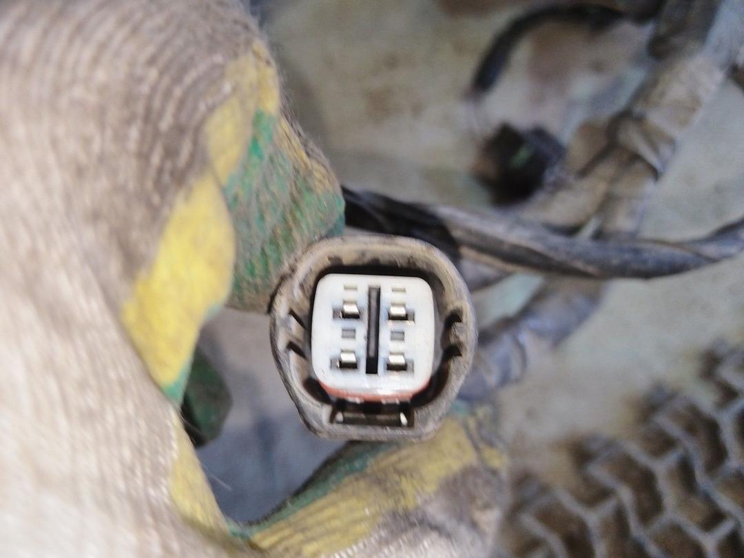 Проводка двигателя 2YM35C Toyota Avensis undefined