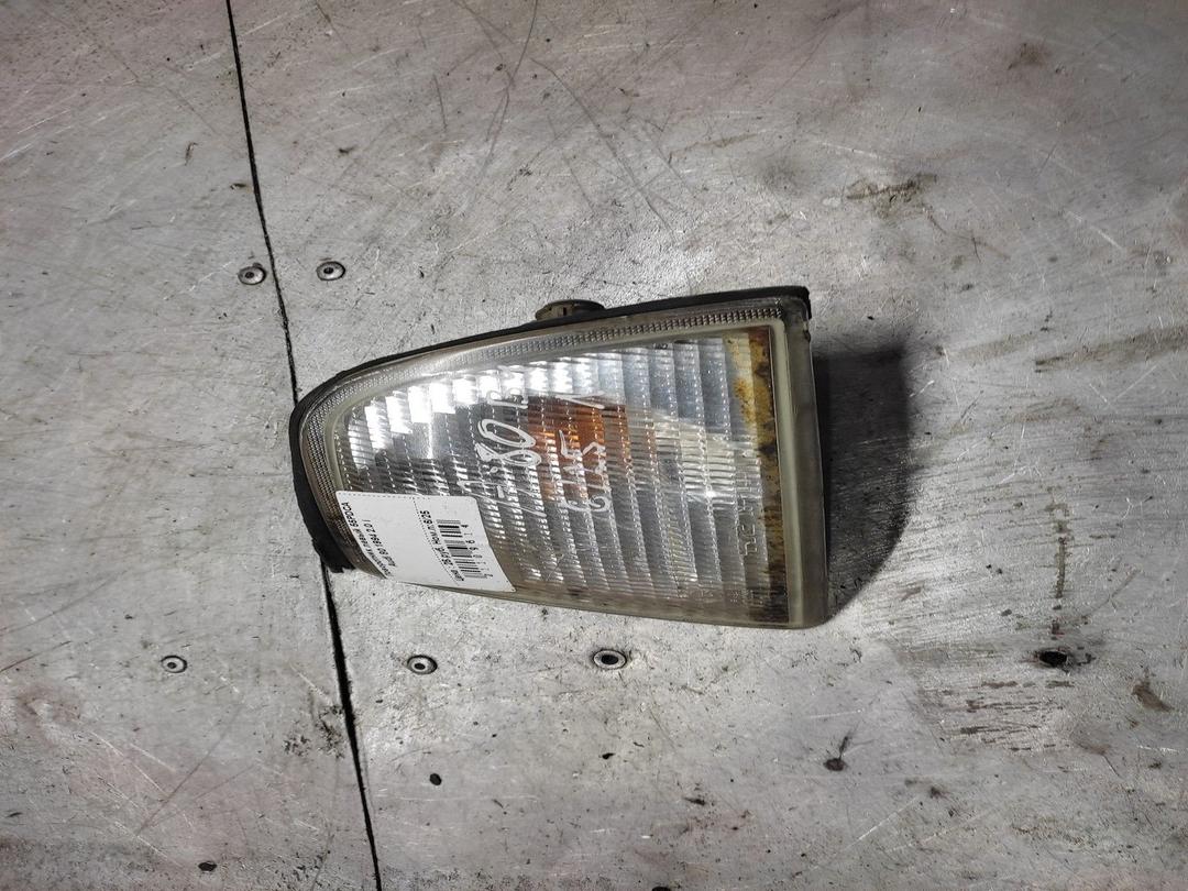 Поворотник левый 55PDCA Audi 80