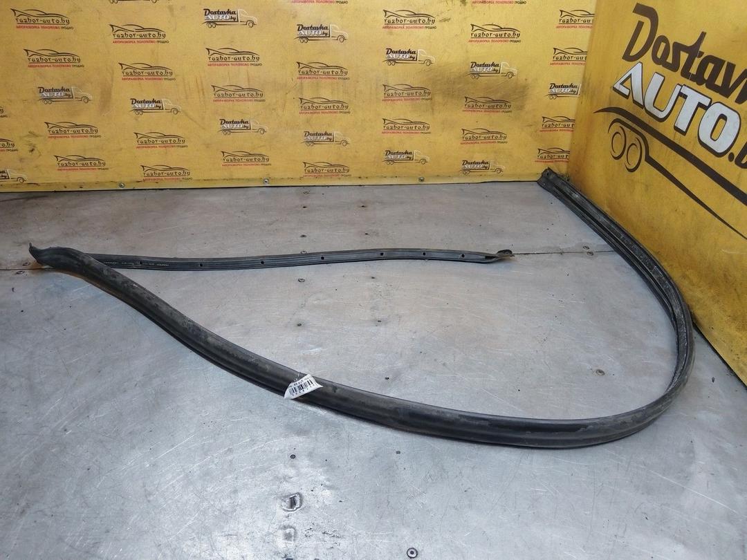 Уплотнитель OFGJ4Z Saab 9-3