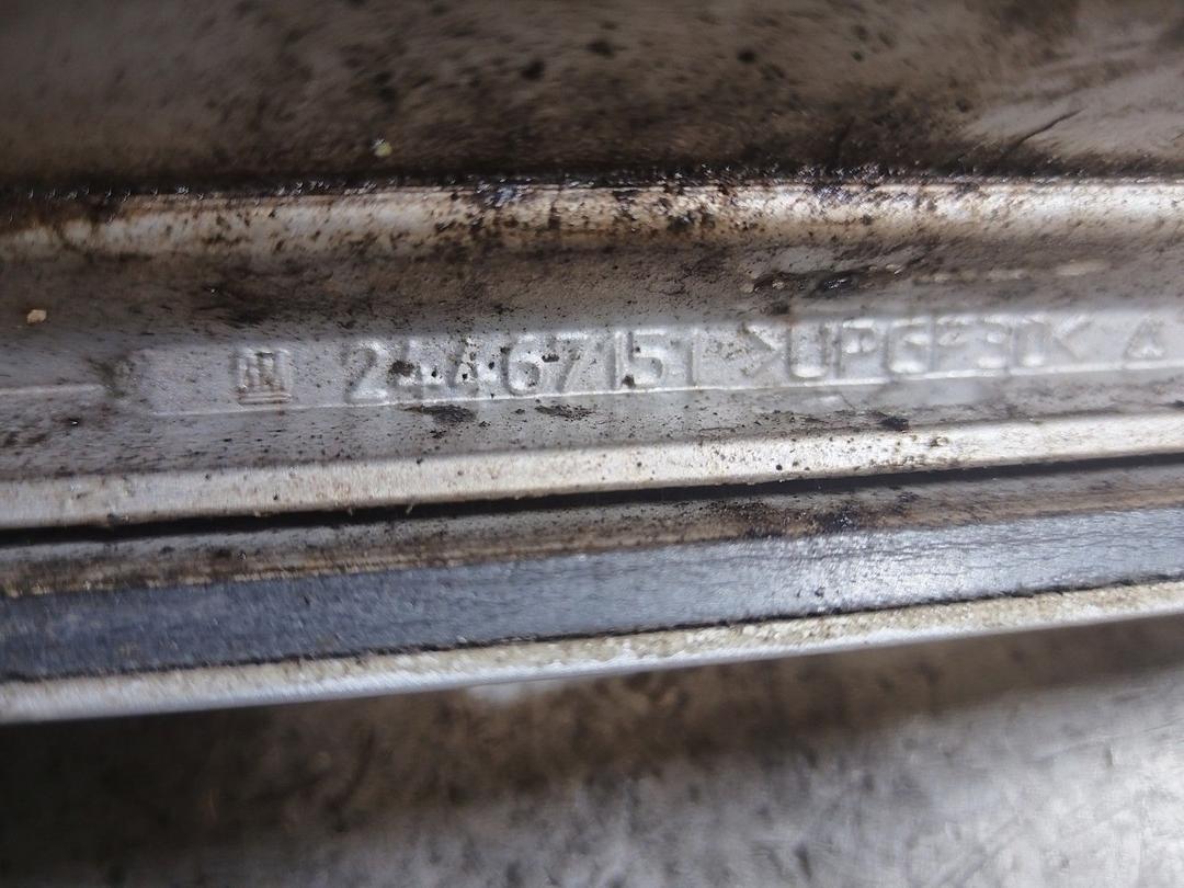 Молдинг крышки багажника WA80LJ Opel Vectra купить в магазине запчастей бу