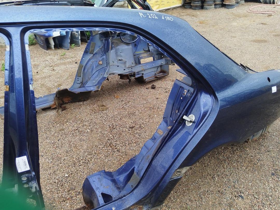 Крыло заднее левое O9BY8E Mercedes C W202 купить с доставкой