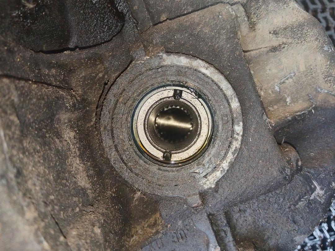 КПП механическая (МКПП) 5-ступенчатая 21C526 Citroen Berlingo undefined