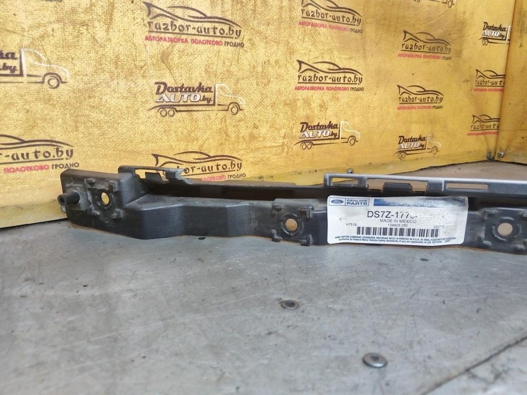 Кронштейн крепления бампера заднего F2SO58 Ford Fusion undefined