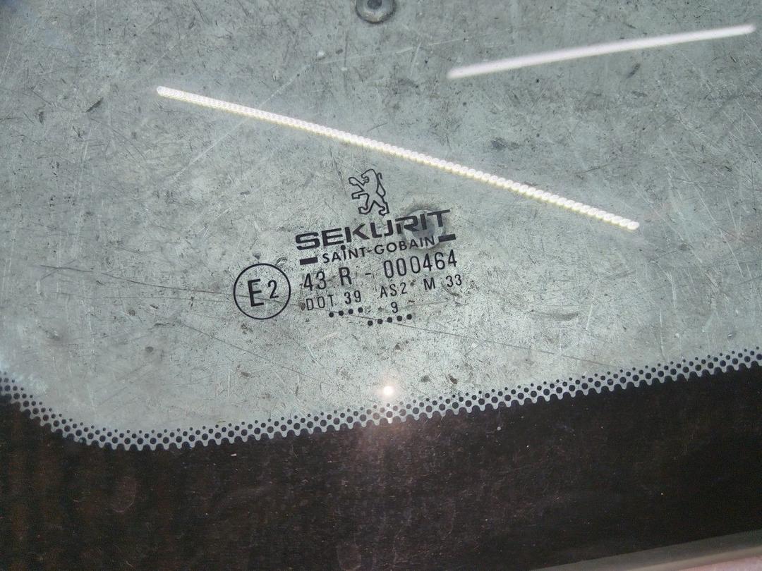 Стекло кузовное боковое правое IM0IZ2 Peugeot 306 - Фото 2