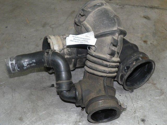 Патрубок воздушного фильтра LHM8QQ Opel Vectra - Фото 1