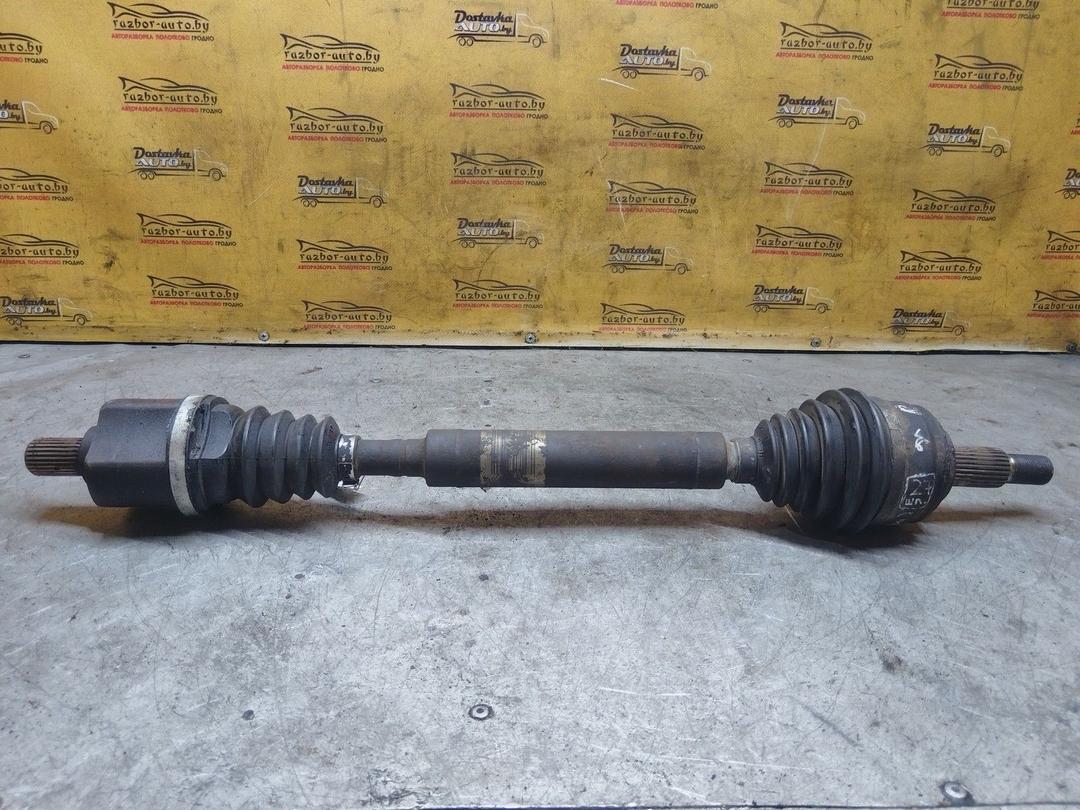 Полуось передняя левая (приводной вал, ШРУС) 1A4750 Renault Laguna undefined