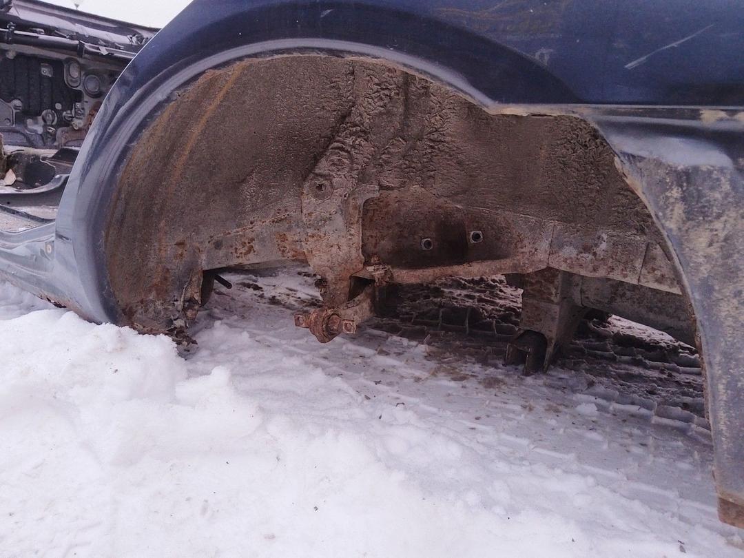 Крыло заднее левое 4JT61M Mitsubishi Carisma купить на авторазборке