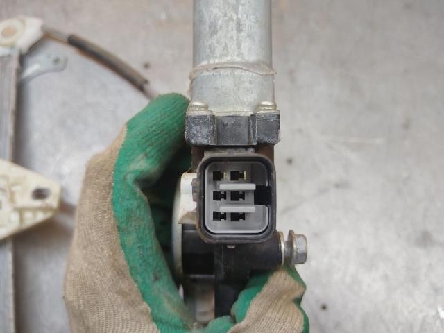 Стеклоподъемник электрический передний правый TK3OMW Honda Accord купить на авторазборке