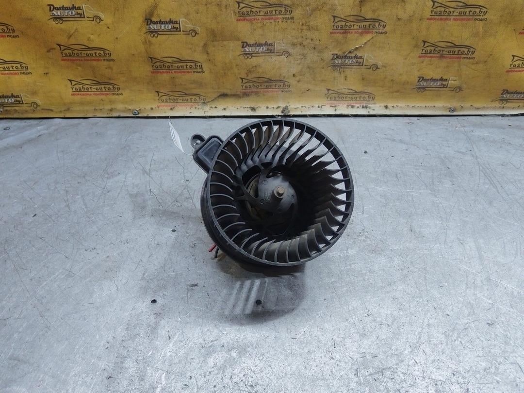 Моторчик печки 3DOT0U Citroen Berlingo купить