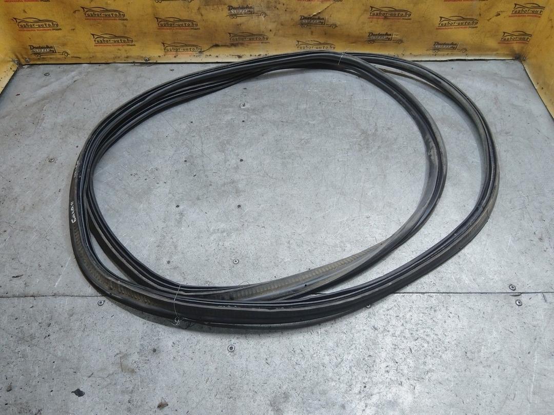 Уплотнитель багажника ZWOZW6 Ford Mondeo купить в магазине запчастей бу