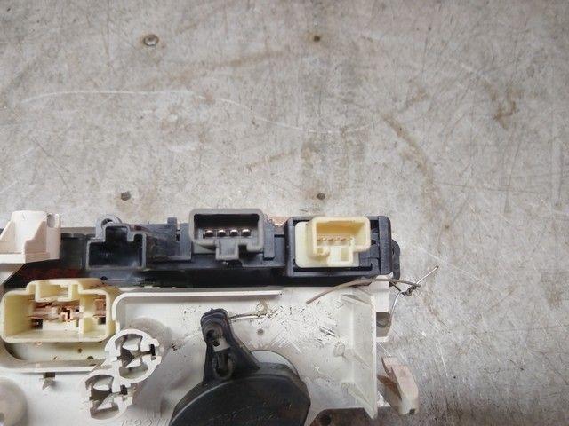 Блок управления печки/климат-контроля 7H399J Toyota Yaris Verso - Фото 4