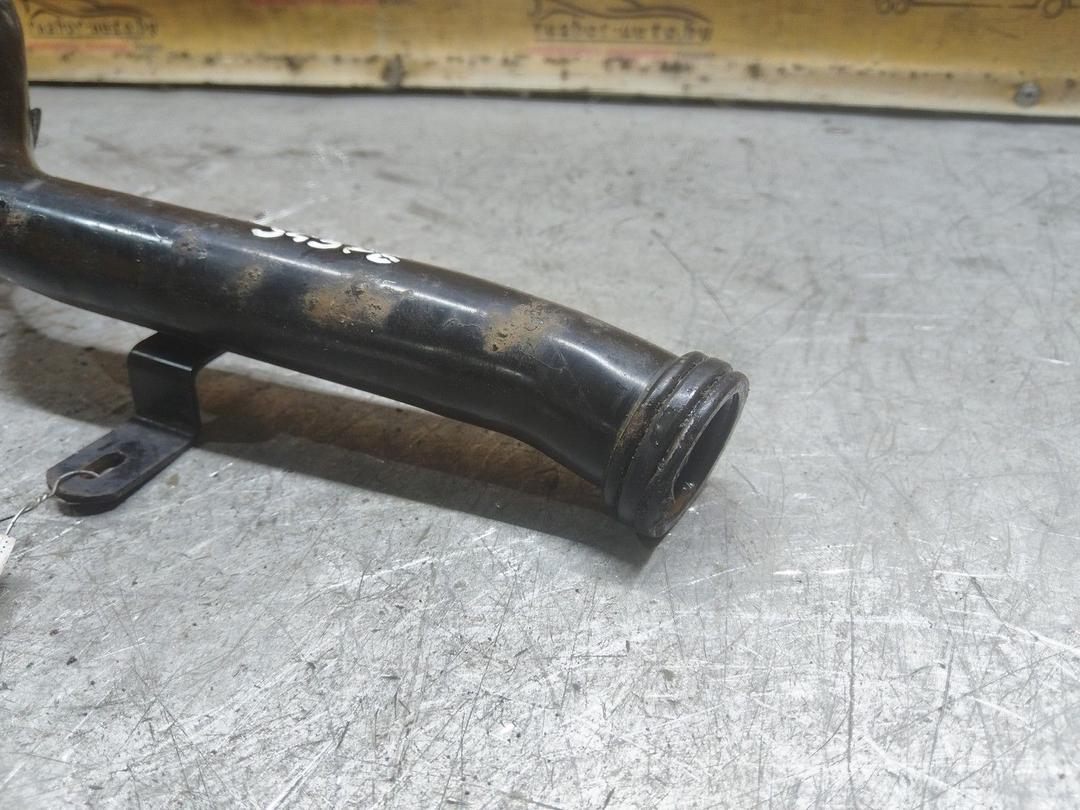 Трубка охлаждающей жидкости металлическая DM9FD7 Peugeot 406 купить в магазине запчастей бу