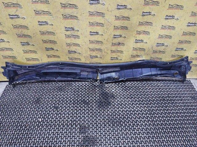 Дождевик TR4O0L Toyota Avensis купить на авторазборке