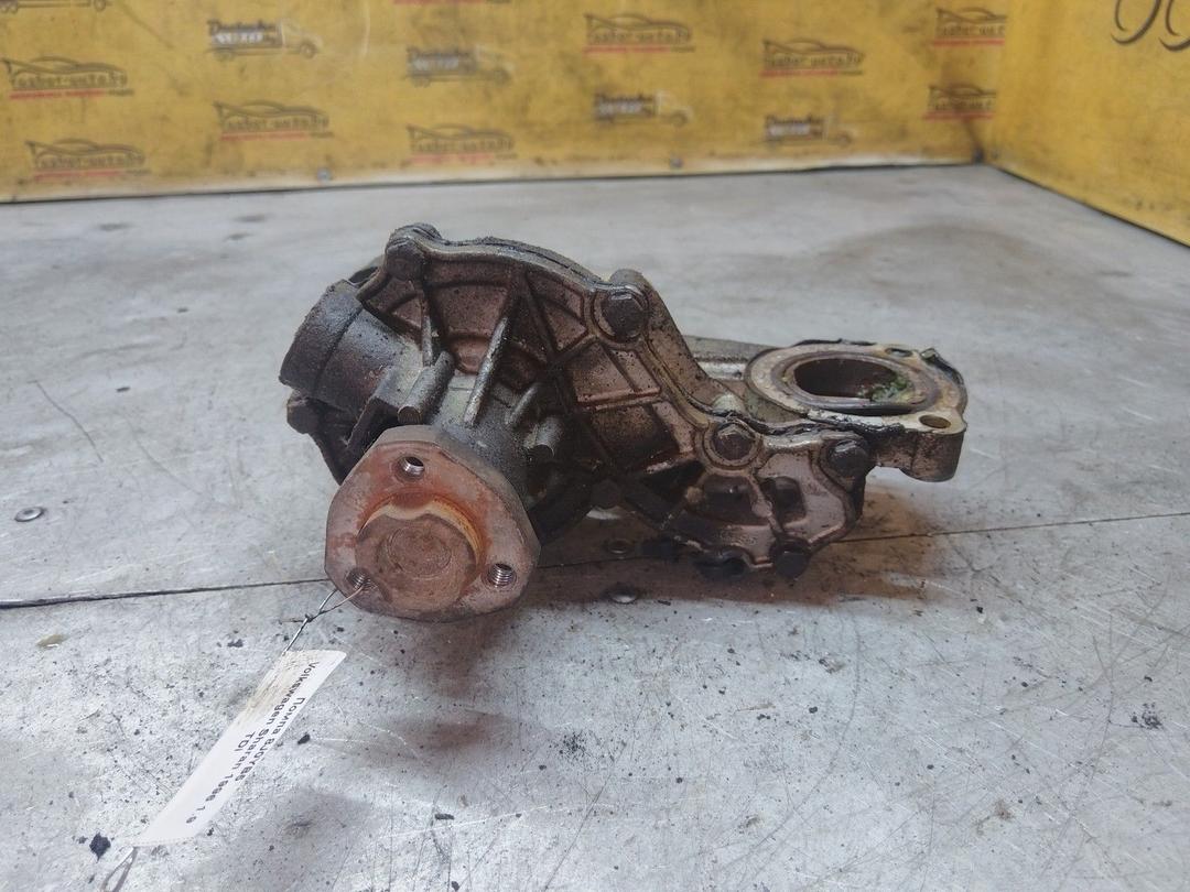 Помпа 8J0YB5 Volkswagen Sharan купить