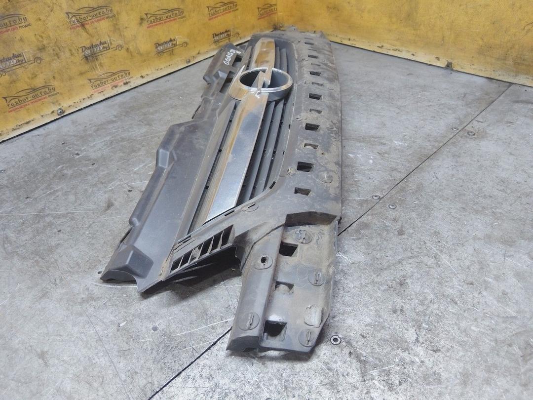 Решетка радиатора R4OY5O Opel Corsa купить