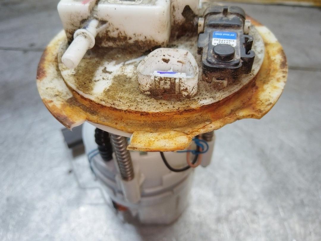 Колба в бак DN6I15 Kia Sorento undefined