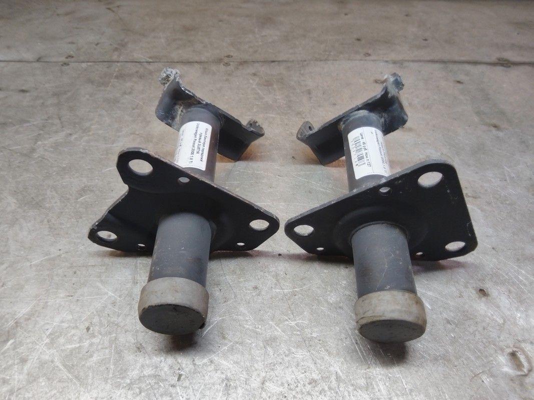 Клык бампера передний правый 3U67YA Volkswagen Passat