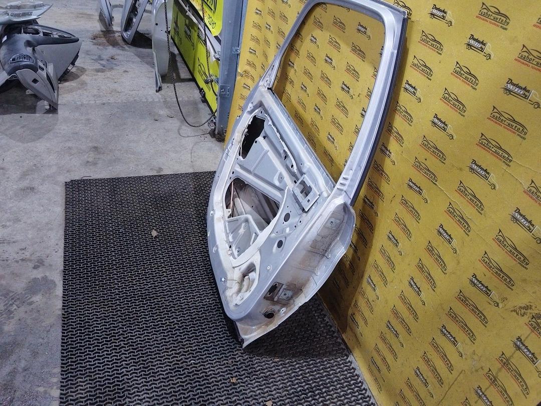 Дверь задняя левая DT1N81 Citroen Xsara Picasso купить с доставкой