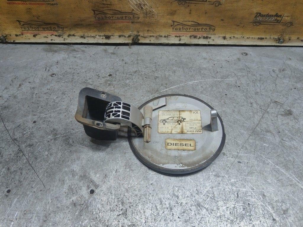 Лючок топливного бака M06N6C Opel Astra - Фото 3