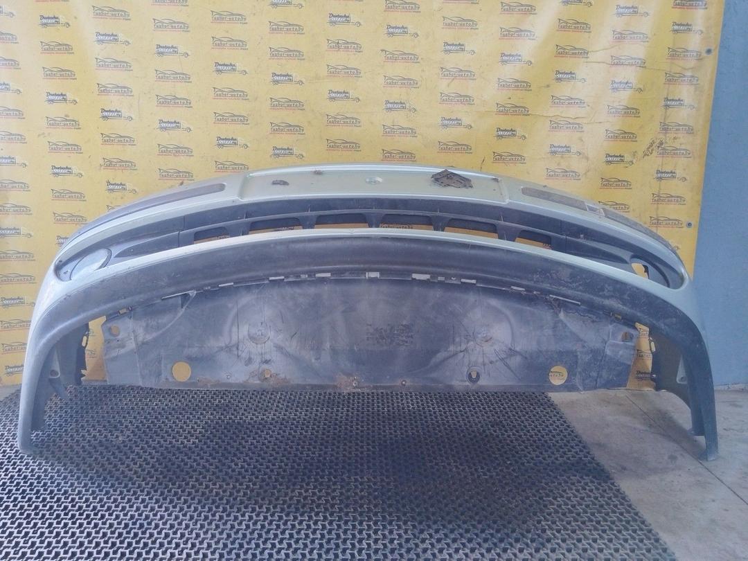 Бампер передний X0QSJD Renault Laguna купить в магазине запчастей бу
