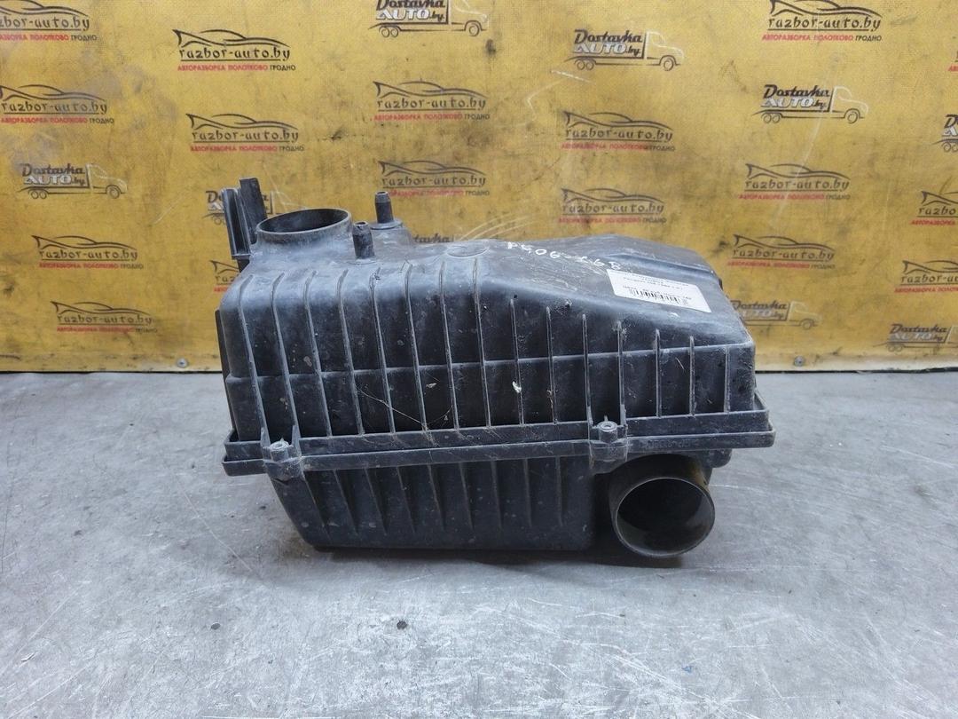 Корпус воздушного фильтра V7WBN2 Peugeot 406 - Фото 1