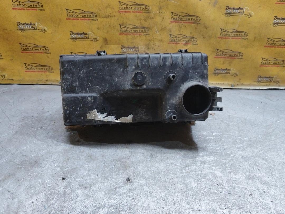 Корпус воздушного фильтра X3X56P Peugeot 406 купить на авторазборке