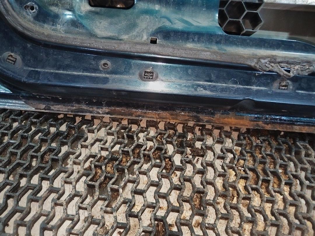 Дверь передняя левая 3QJXMN Renault Safrane купить с доставкой. Огромный выбор запчастей и марок авто. У нас есть практически все.