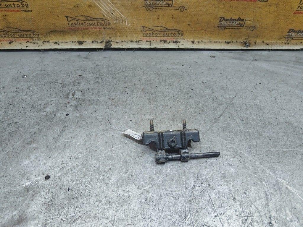 Петля крышки багажника J8T67Y Mercedes A W168 - Фото 3