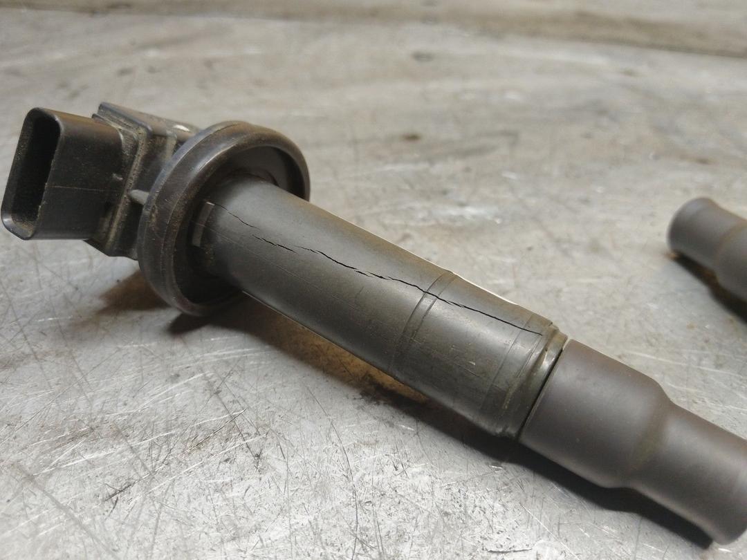 Катушка зажигания 8B5QAR Toyota Yaris Verso - Фото 5