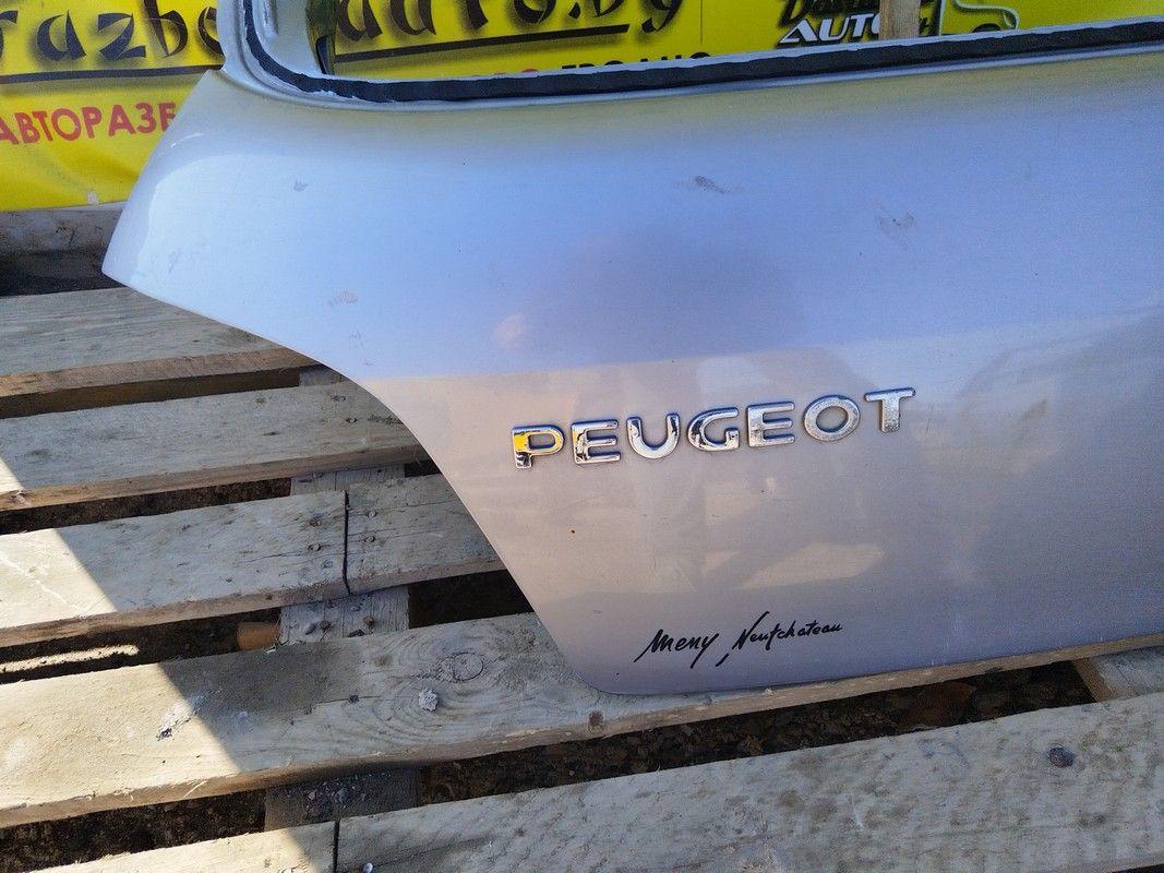 Крышка багажника (дверь 3-5) SKTW9S Peugeot 307 купить