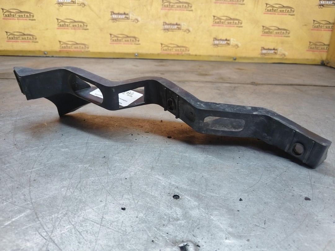 Крепление фары правой 3WJ78W Volkswagen Passat купить