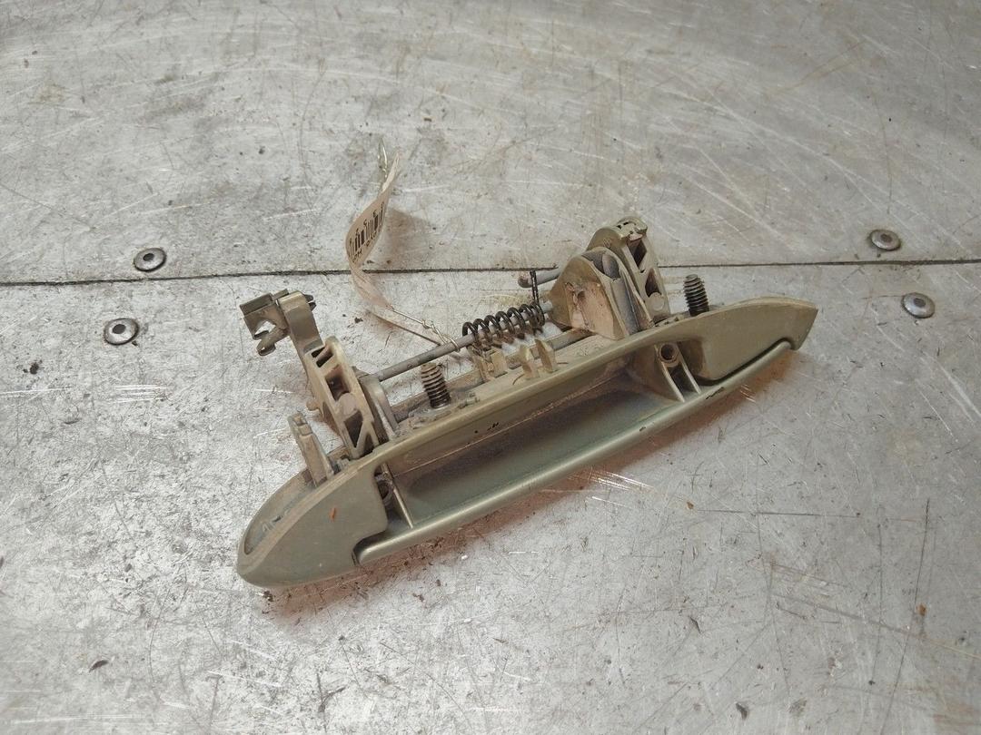 Ручка наружная задняя левая 6BF8BH Renault Scenic купить с доставкой