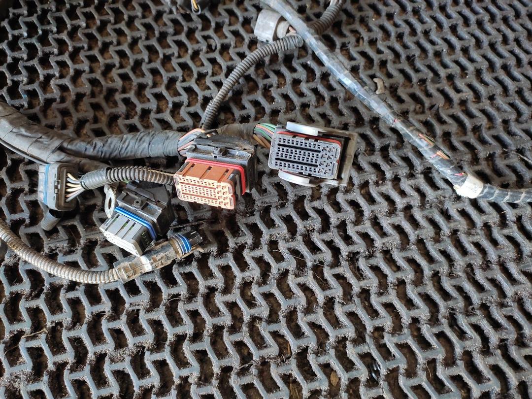 Проводка двигателя SD5ON5 Renault Scenic купить с доставкой