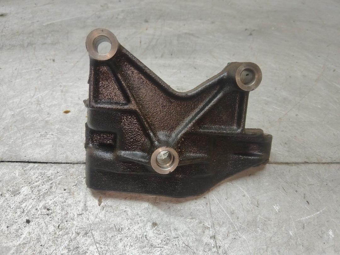 Кронштейн генератора VTZ4UV Peugeot 406 - Фото 2