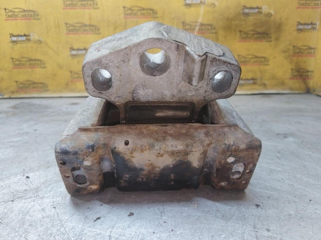 Подушка крепления КПП 1BRRD0 Seat Alhambra купить в магазине запчастей бу