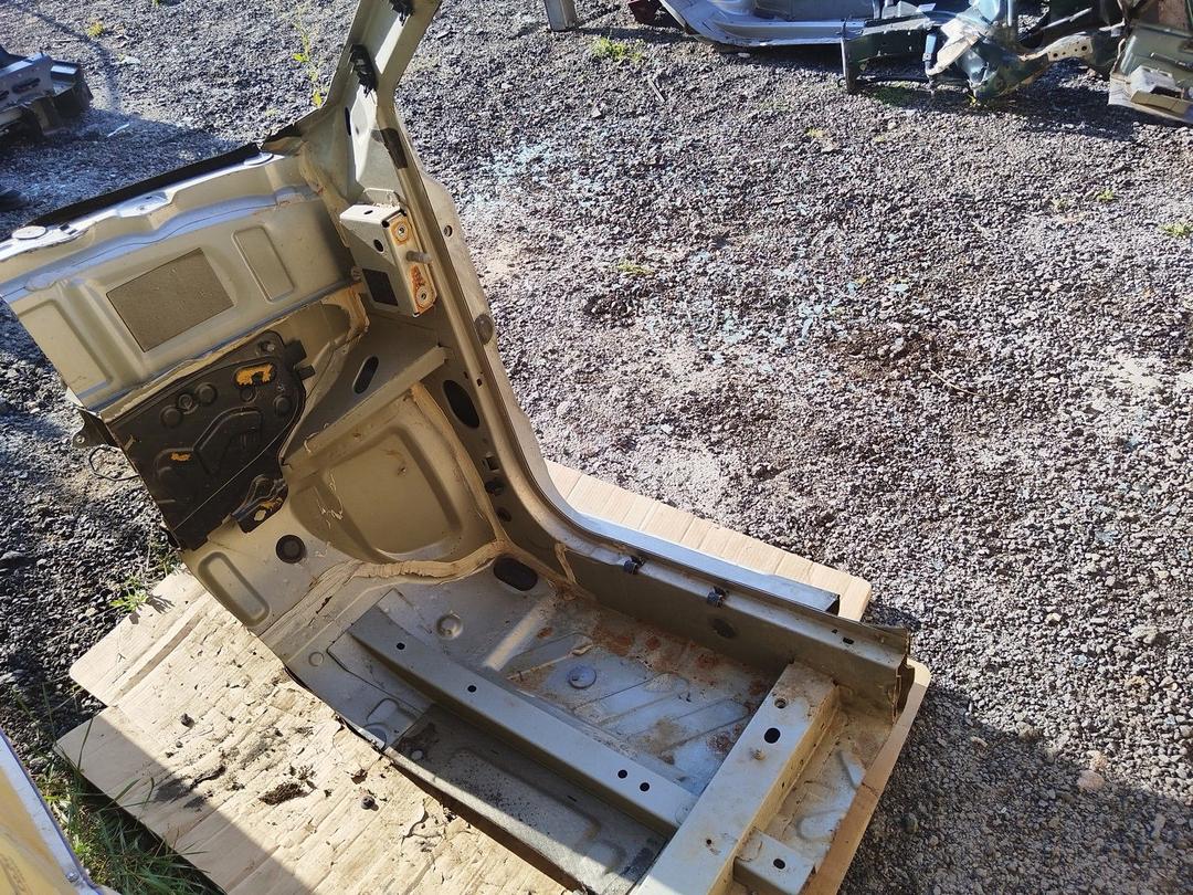 Стойка кузовная передняя правая 5CA2LP Renault Scenic купить в магазине запчастей бу