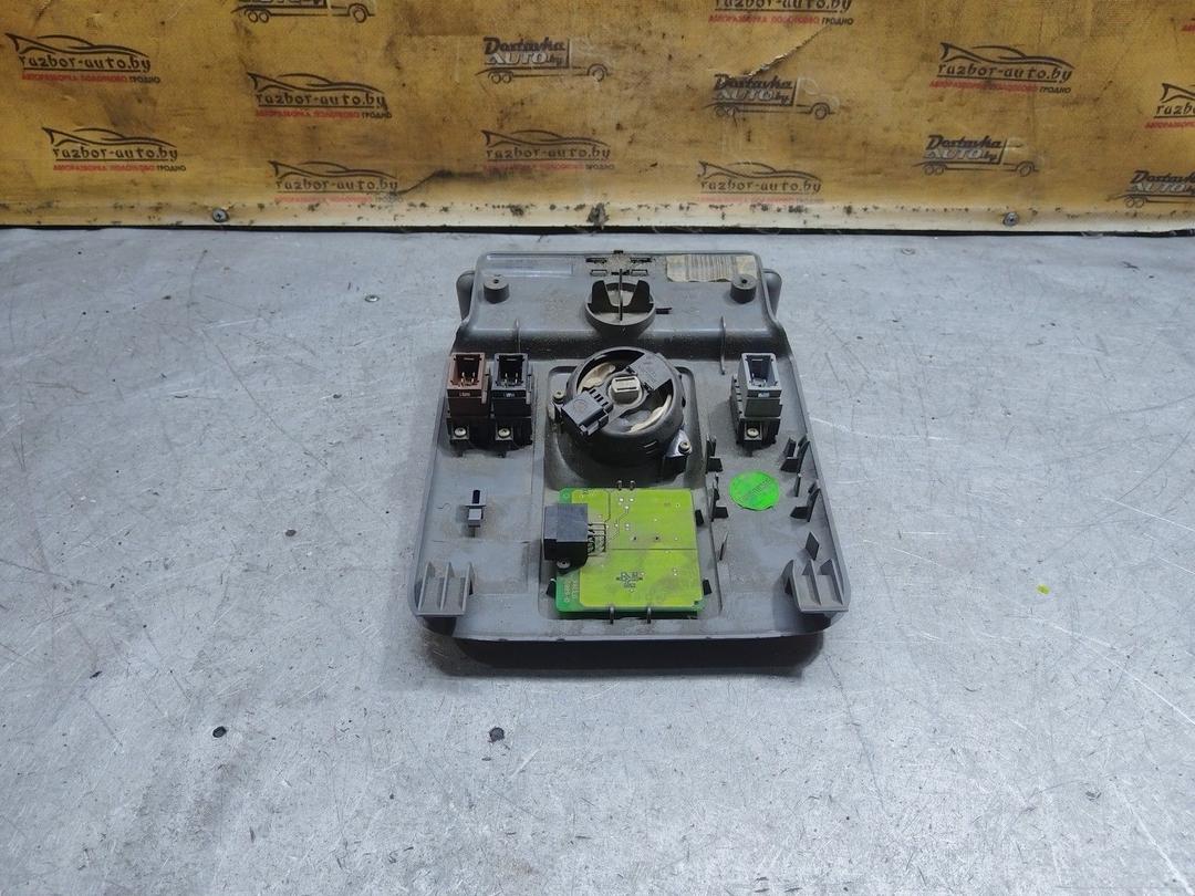 Фонарь салона (плафон) SMOKFI Renault Safrane купить с доставкой. Огромный выбор запчастей и марок авто. У нас есть практически все.