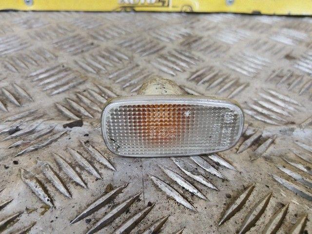 Повторитель передний левый BR5CH7 Toyota Yaris Verso - Фото 1