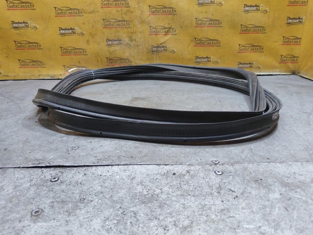 Уплотнитель багажника PP1018 Volkswagen Polo купить