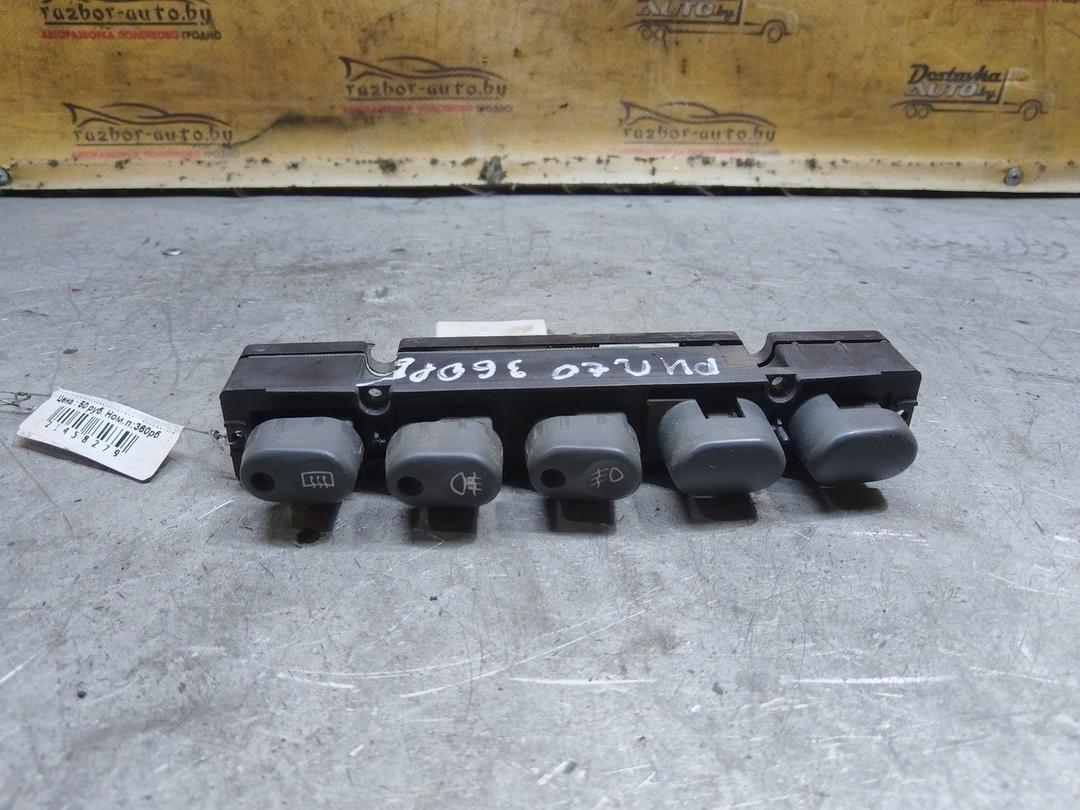 Блок кнопок V2J24A Fiat Punto купить