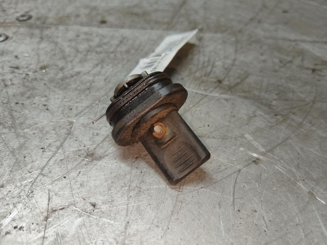 Скоба (кронштейн) крепления форсунки NBSWV9 Hyundai Getz купить