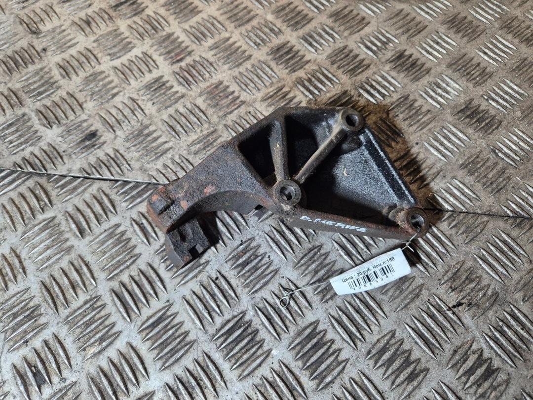 Кронштейн двигателя WT6302 Opel Meriva