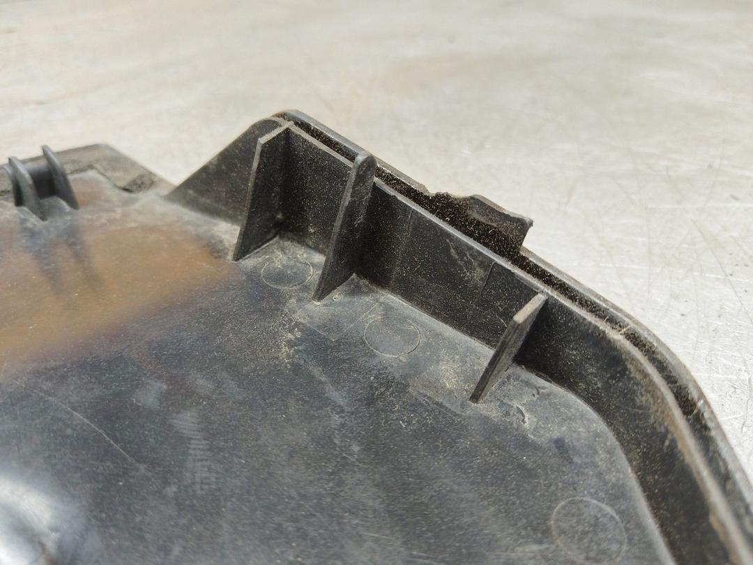 Крышка аккумулятора QQ3I3W Volvo XC70 купить с доставкой. Огромный выбор запчастей и марок авто. У нас есть практически все.