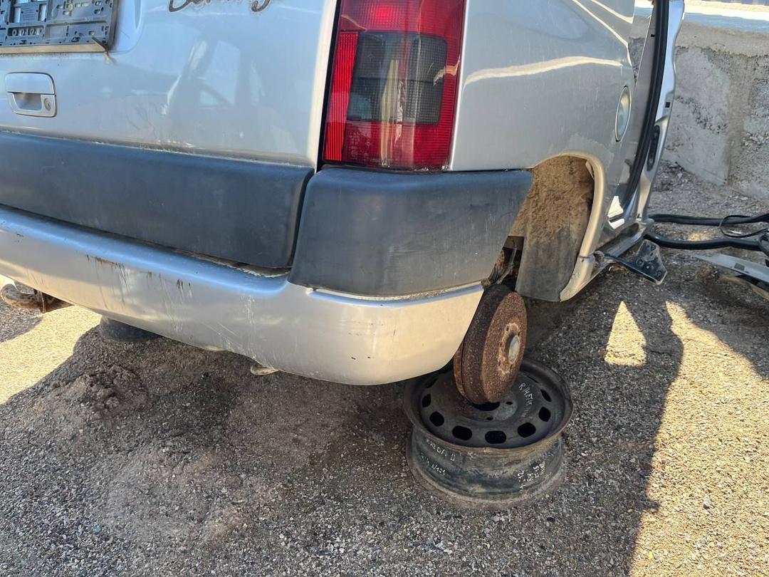 Крышка багажника (дверь 3-5) DQC1Q4 Citroen Berlingo купить с доставкой