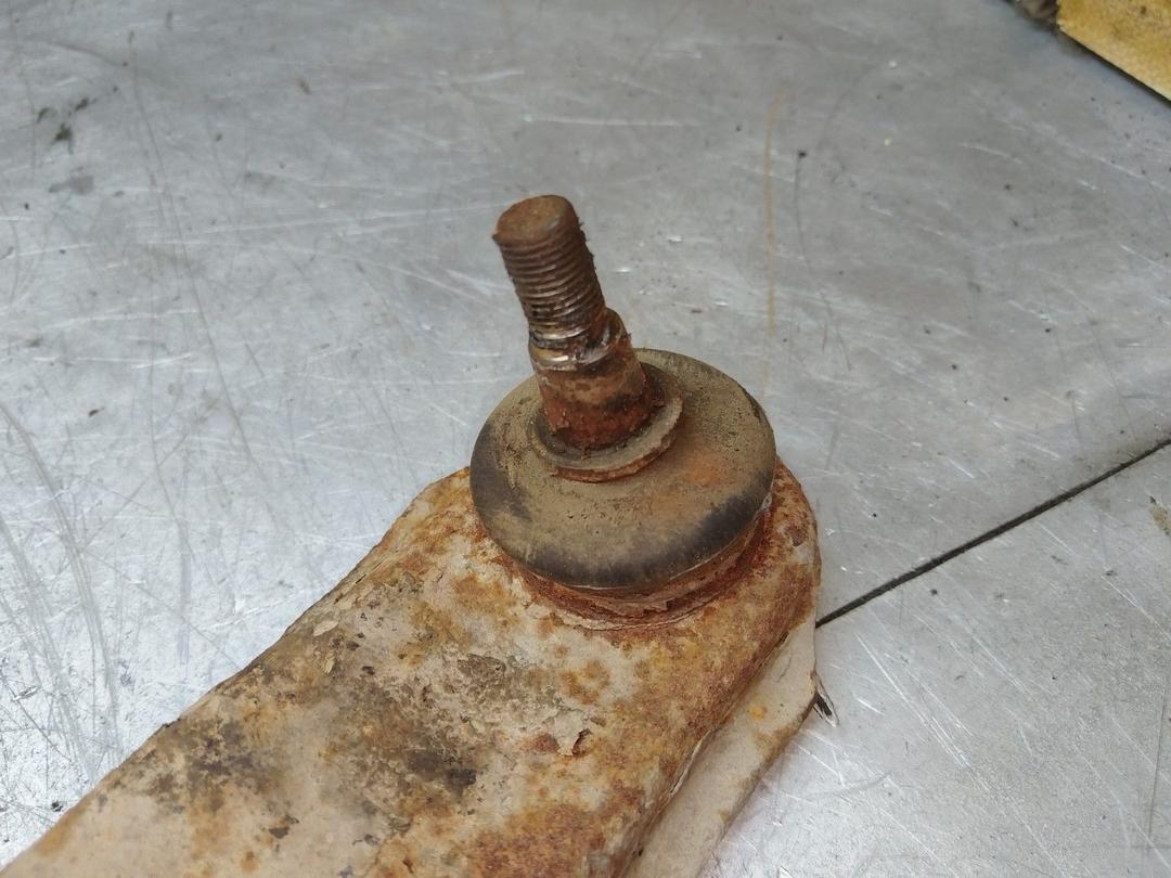 Рычаг передний правый 3ROQTN Mitsubishi Carisma - Фото 2